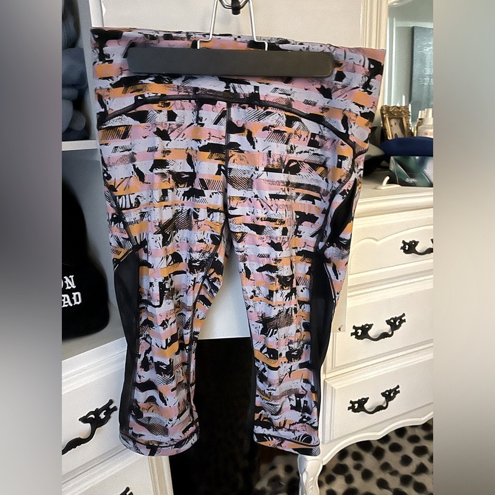 Lululemon 24” leggings